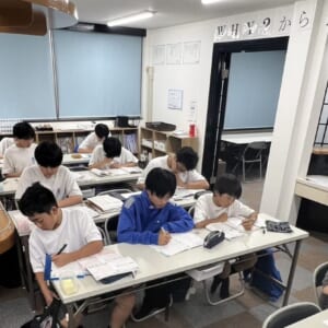 葵2年　自習室